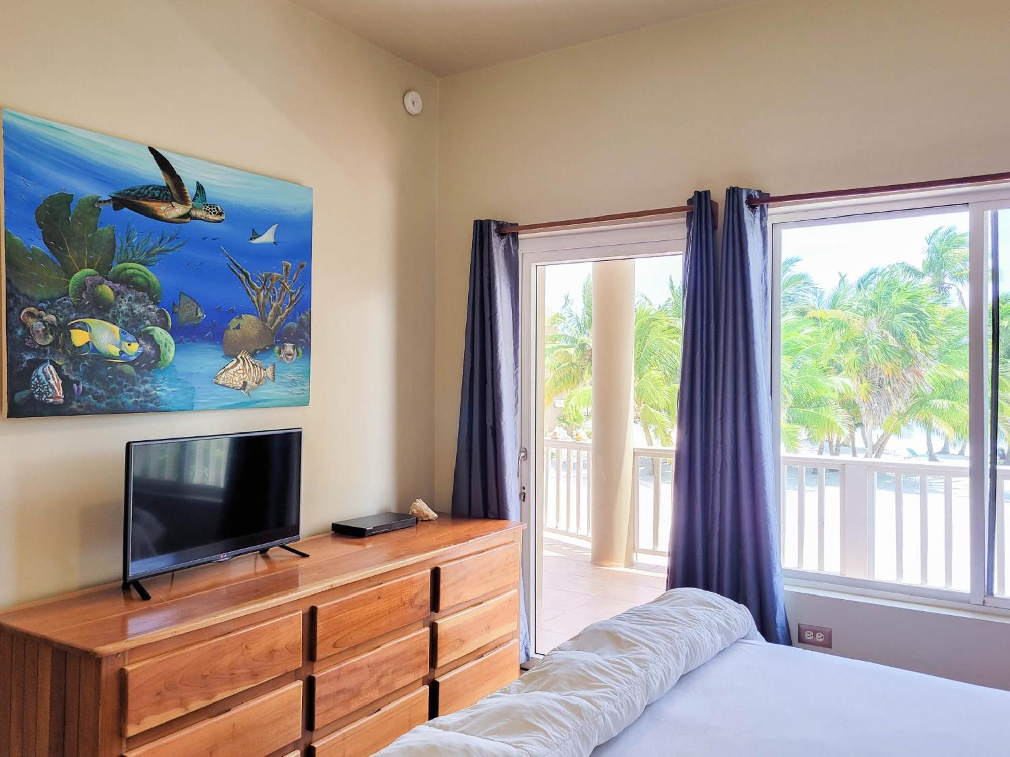Sapphire Beach Resort San Pedro  Exterior photo