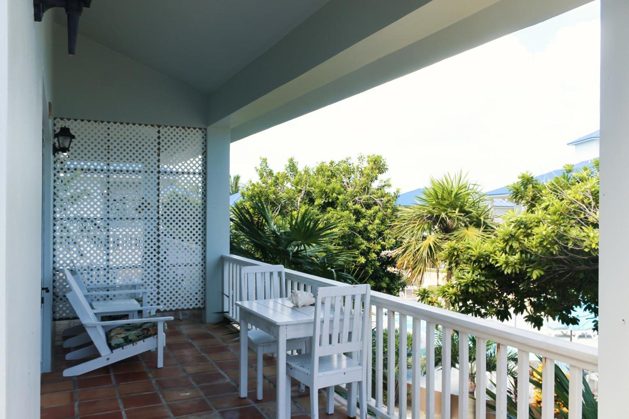 Sapphire Beach Resort San Pedro  Exterior photo